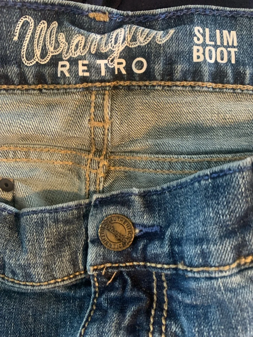 Wrangler Men's Slim Boot Blue Denim Jeans